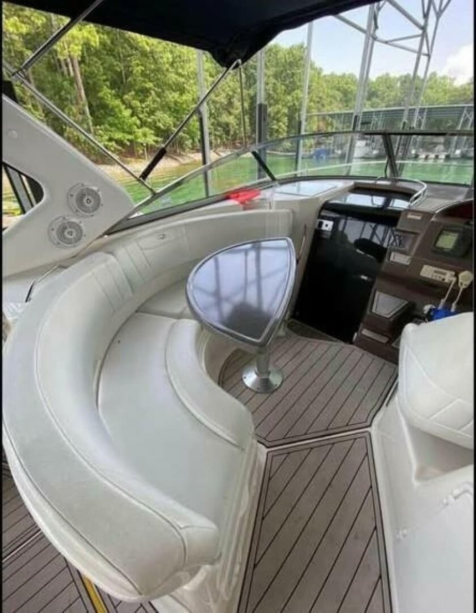 2006 Regal 3060 Window Express - Photo 7