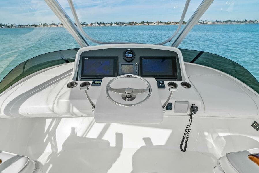 2017 Bertram 35 Flybridge