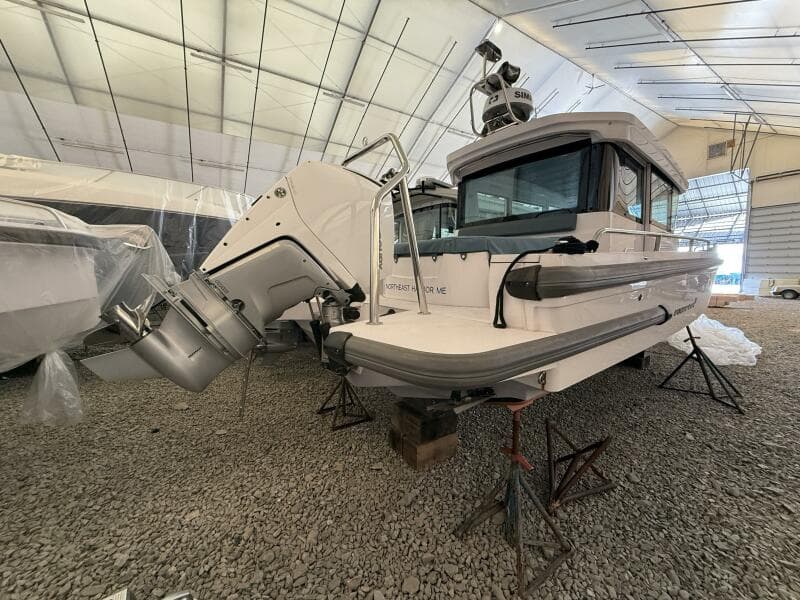 2022 Axopar 28 Cabin - Photo 13