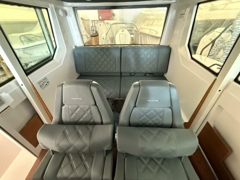 2022 Axopar 28 Cabin - Photo 23