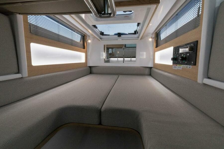 2022 Axopar 28 Cabin - Photo 26