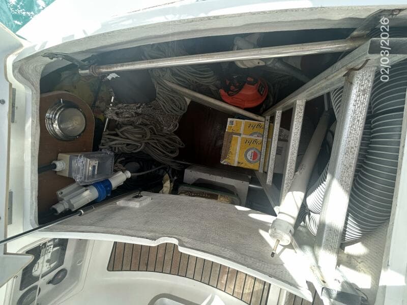 54' Jeanneau starboard lazarette