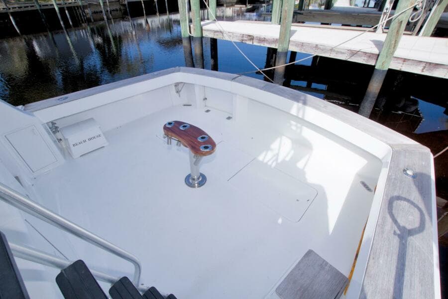 1990 Viking 53 Convertible