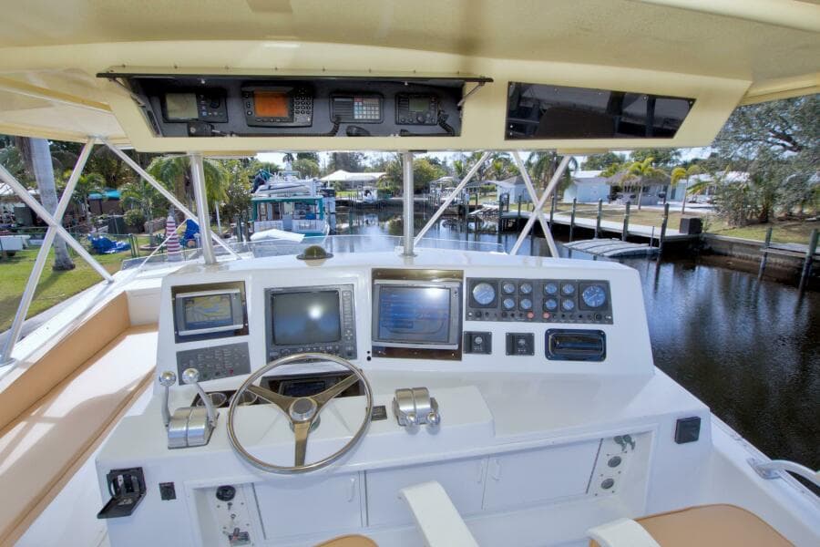 1990 Viking 53 Convertible