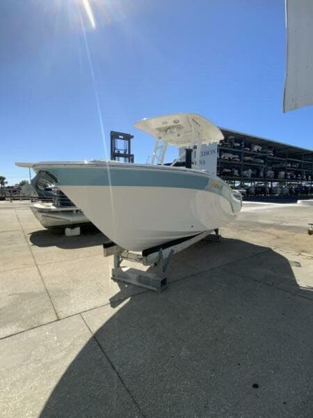 2022 Sea Fox 228 Commander