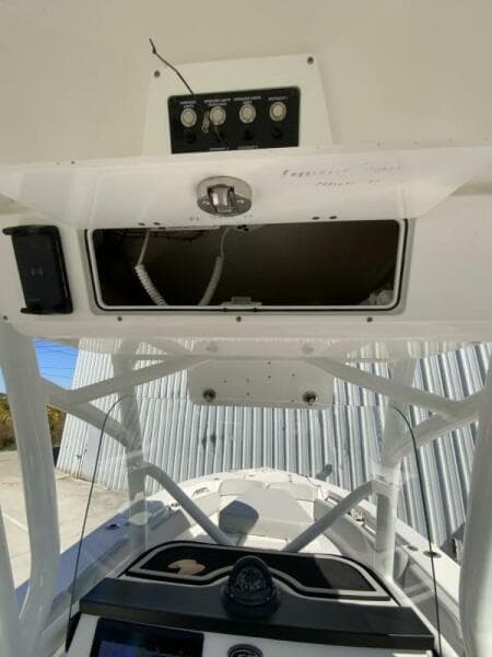 2022 Sea Fox 228 Commander