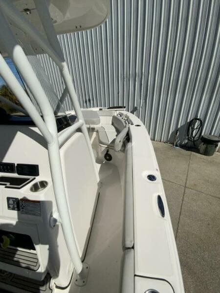 2022 Sea Fox 228 Commander