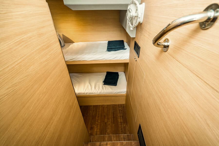 2024 Aquila 54 Yacht