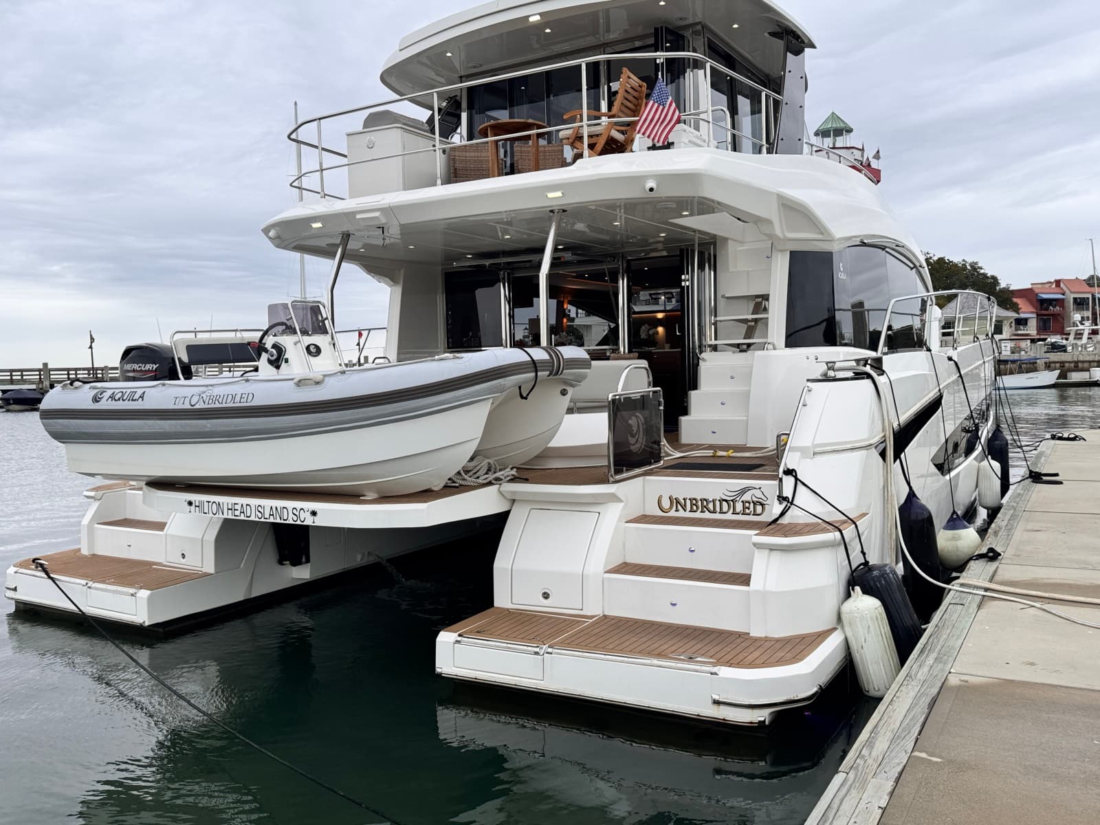 2024 Aquila 54 Yacht