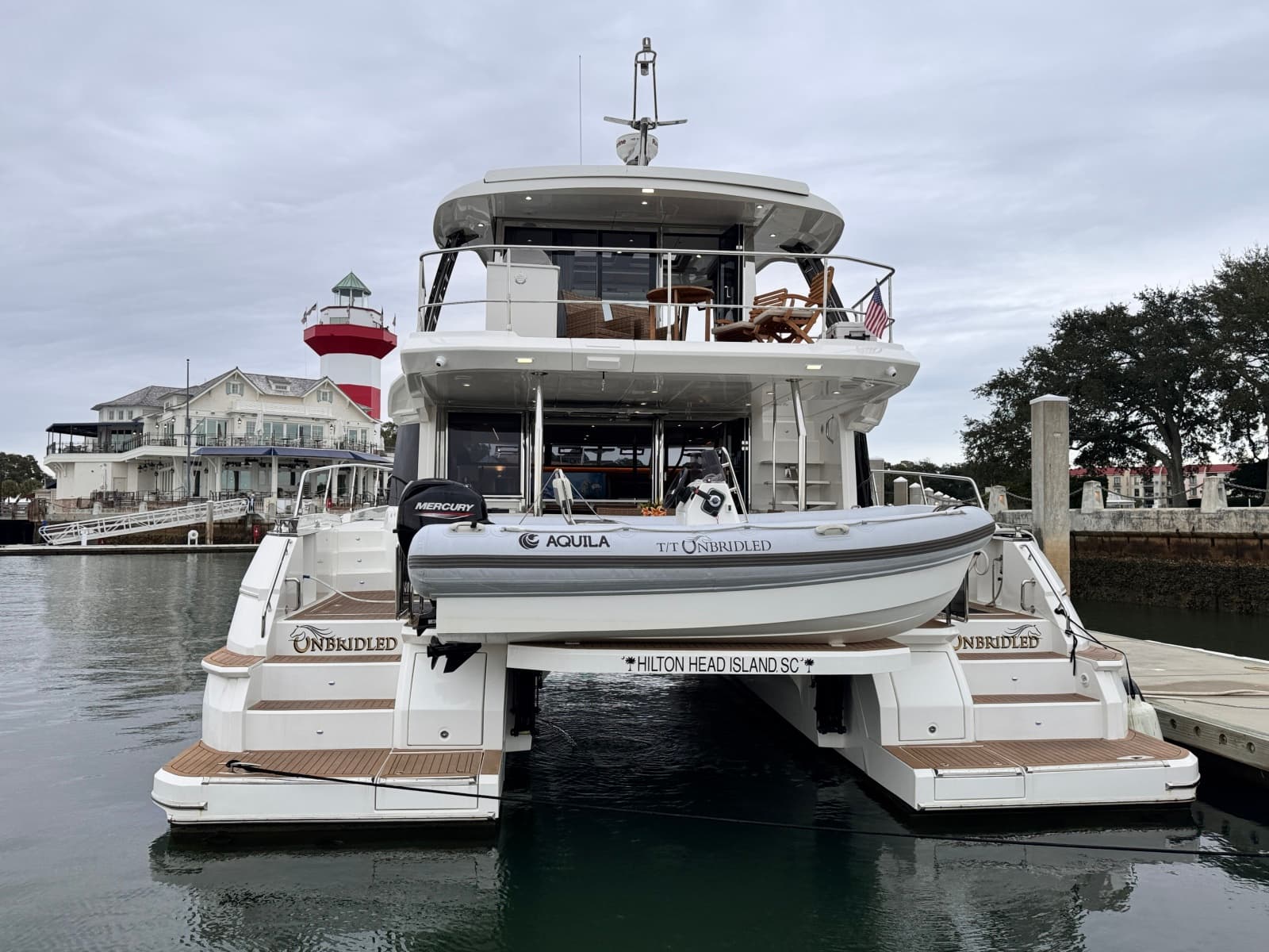 2024 Aquila 54 Yacht