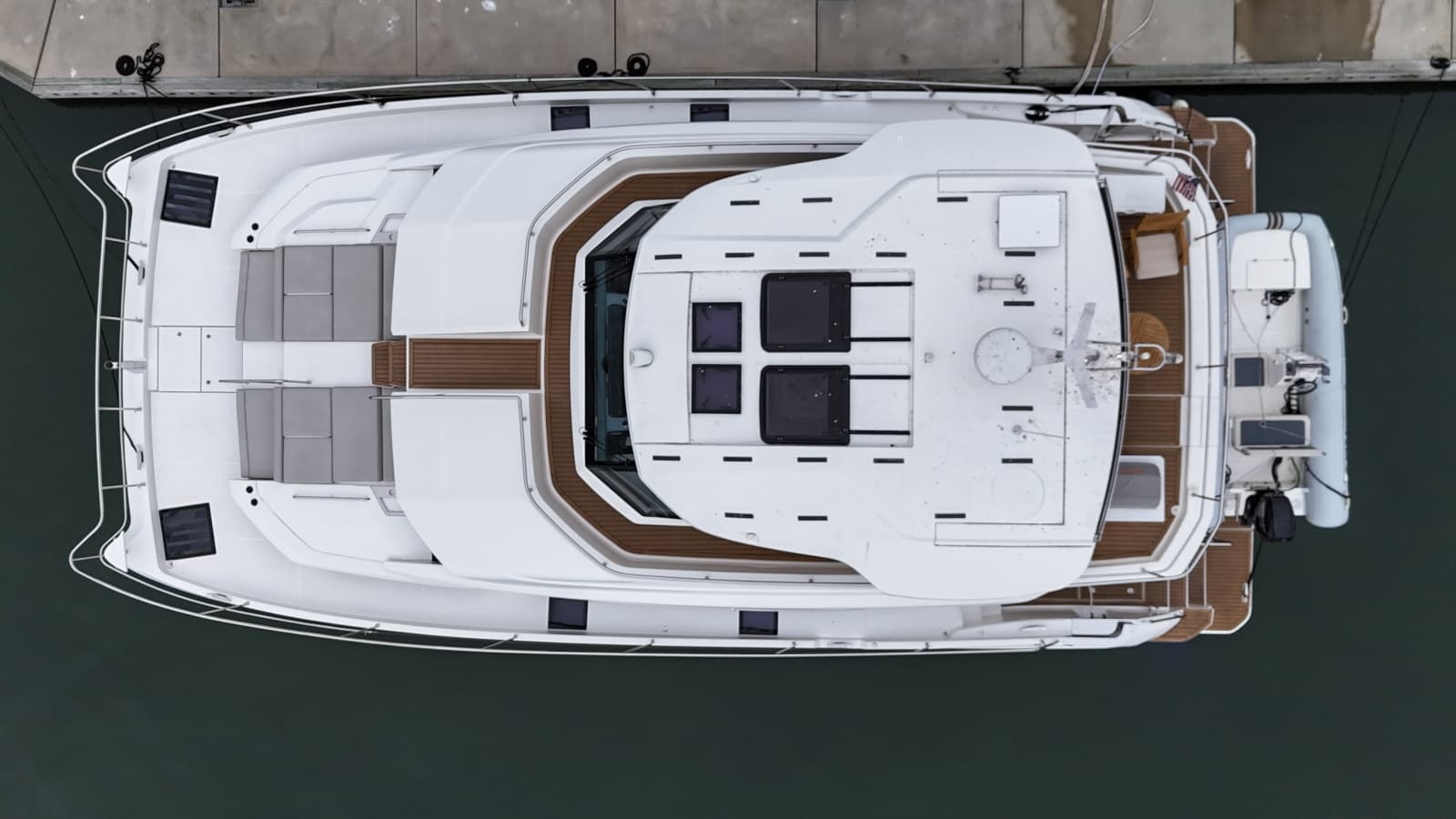 2024 Aquila 54 Yacht