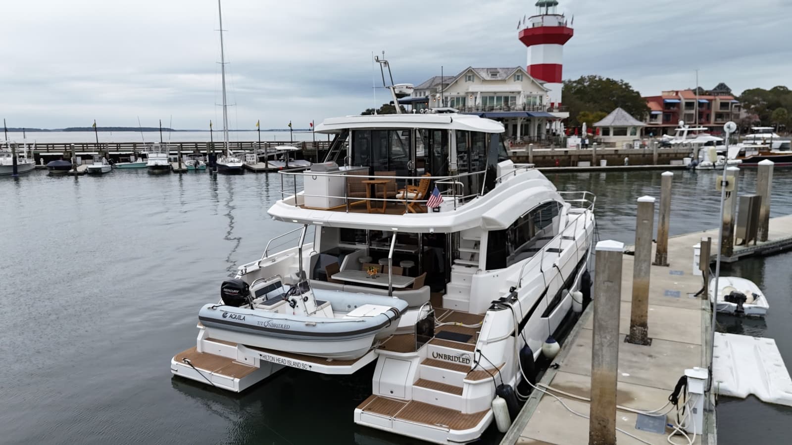 2024 Aquila 54 Yacht