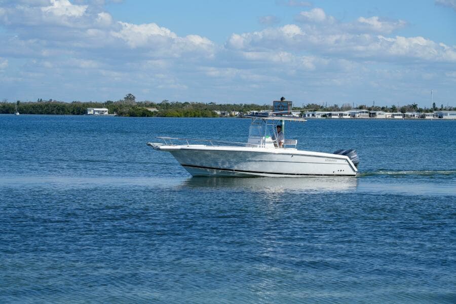 2002 Stamas 270 Tarpon
