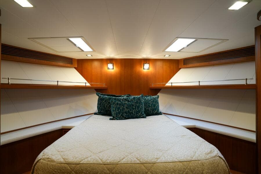 2022 Marlow Explorer 62E-CB