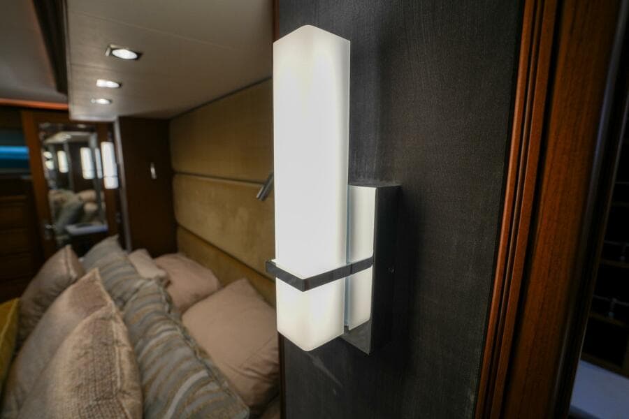 2022 Marlow Explorer 62E-CB