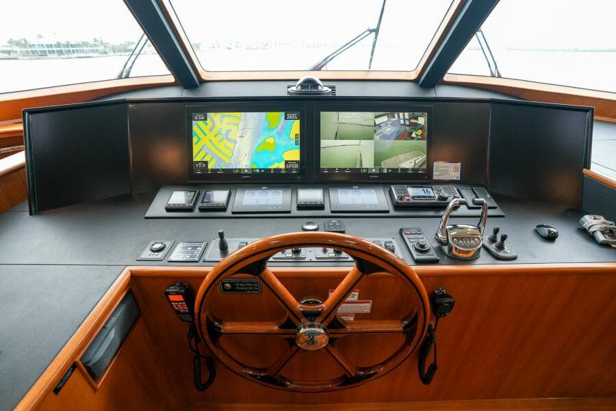 2022 Marlow Explorer 62E-CB