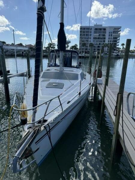 1991 Hunter Passage 42 - Photo 17