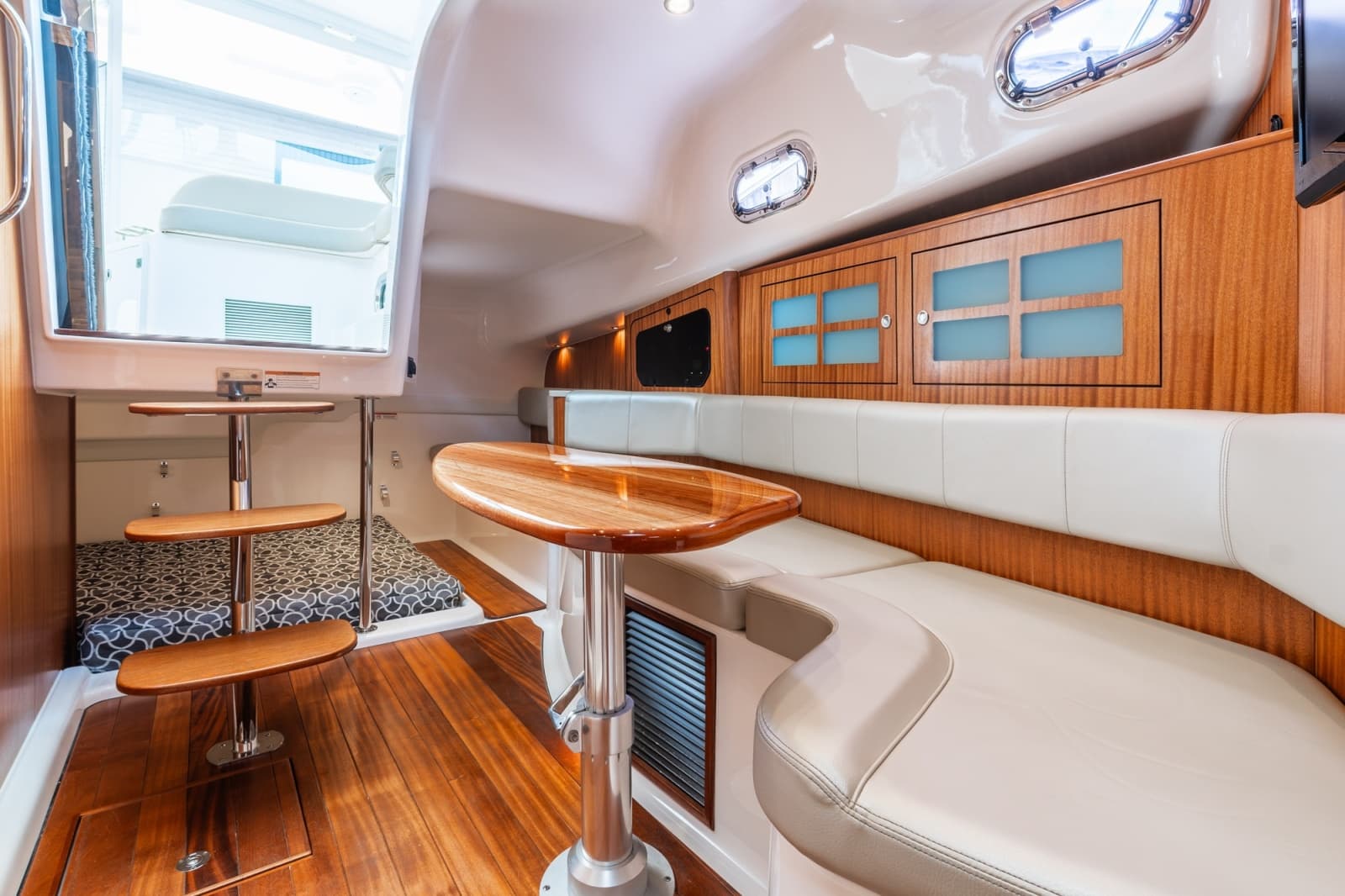2016 Pursuit OS 385 Offshore - Photo 21