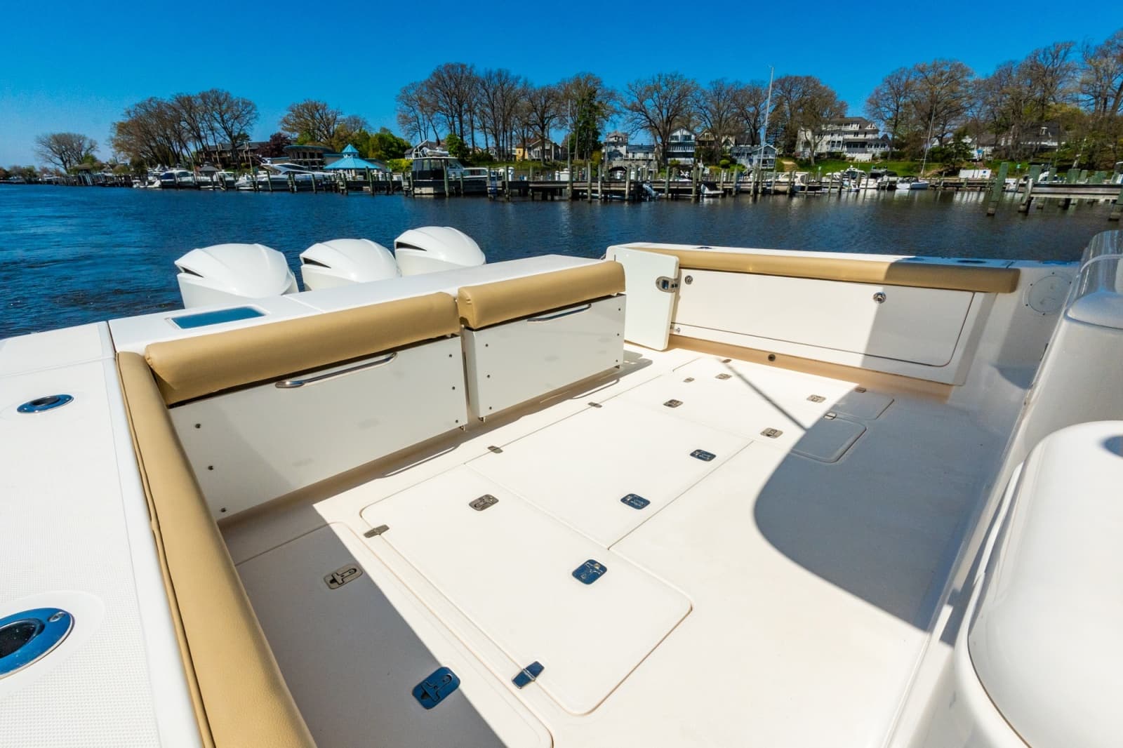 2016 Pursuit OS 385 Offshore - Photo 15
