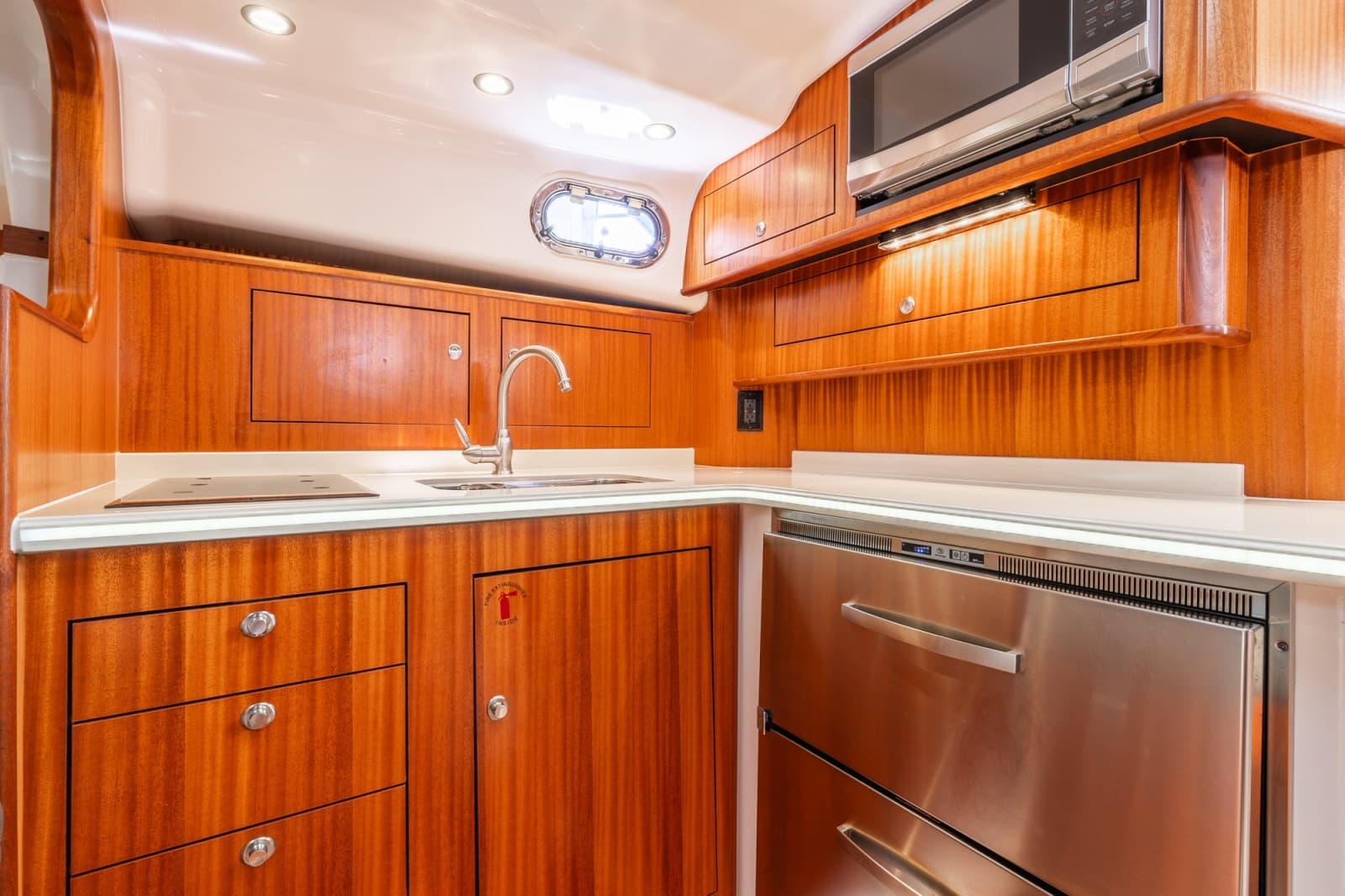 2016 Pursuit OS 385 Offshore - Photo 29