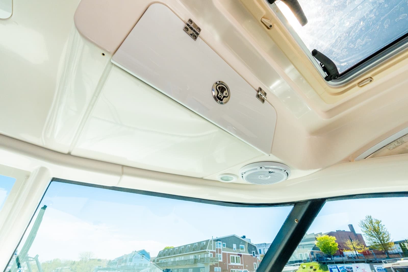 2016 Pursuit OS 385 Offshore - Photo 12