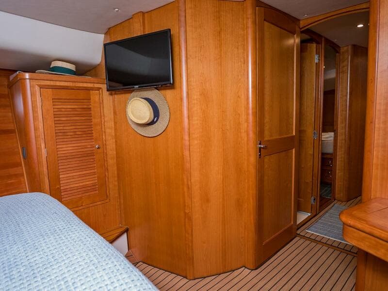 Owner Cabin Starboard Aft