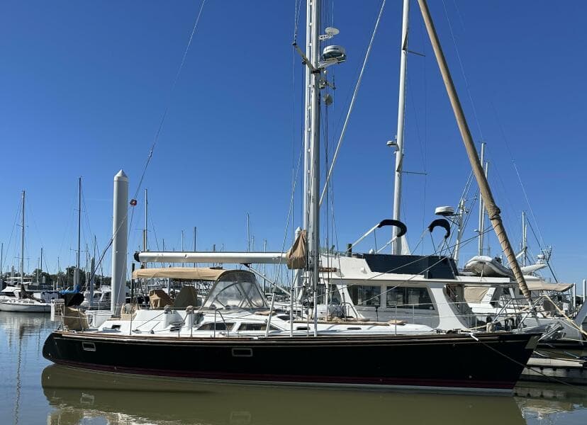 1996 Hylas 46 - Profile