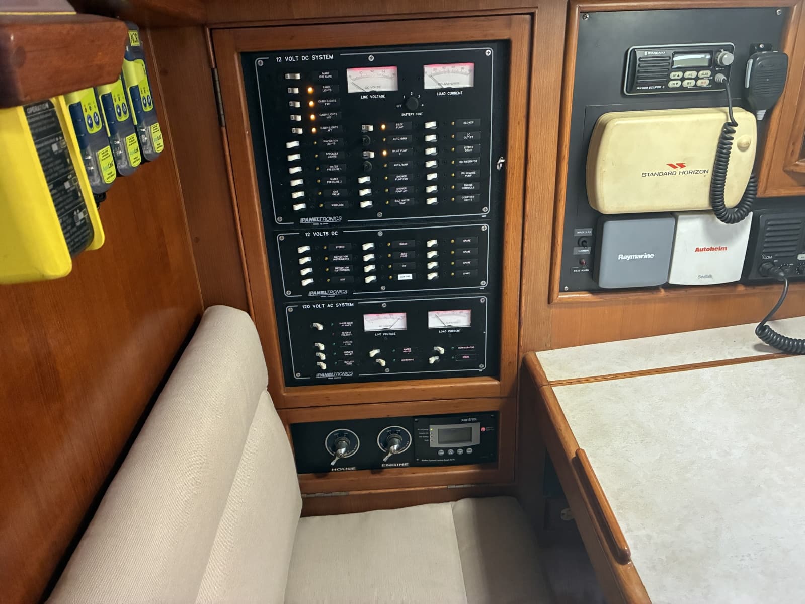 1996 Hylas 46 - Nav Station