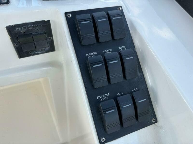 2004 Sabreline 36 Sedan