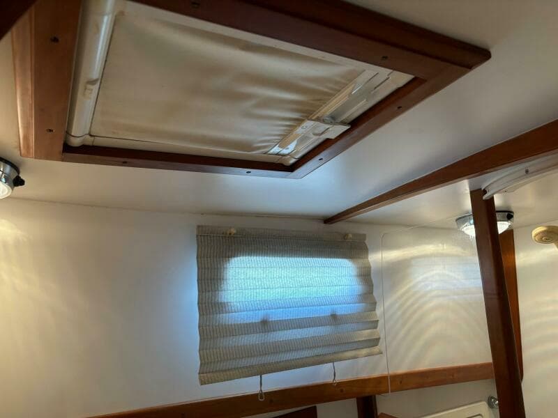 2004 Sabreline 36 Sedan