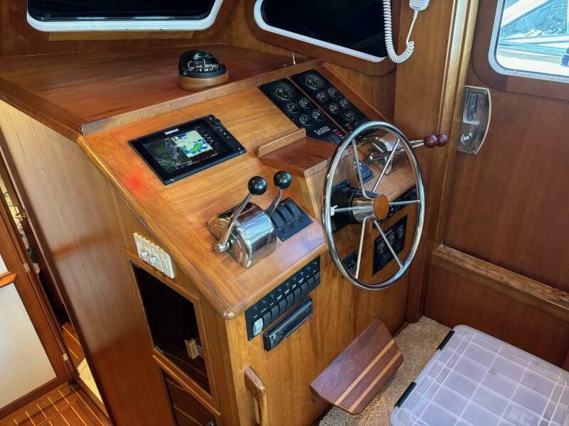 2004 Sabreline 36 Sedan