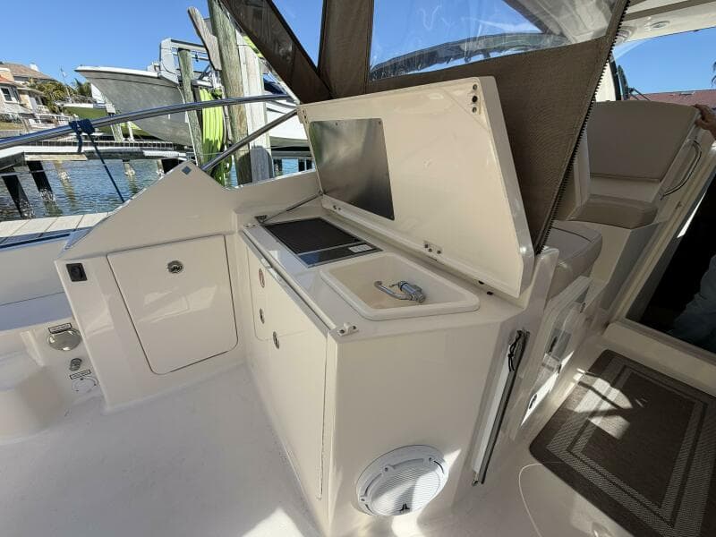 2014 Pursuit F350 - Cooler