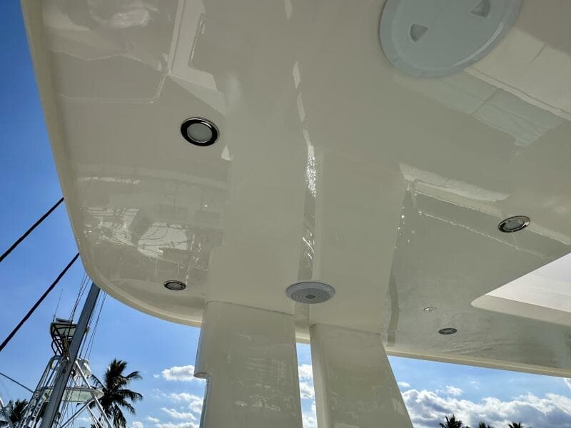 Outer Reef 62 SOUTH  PAWS  - Main Deck Aft