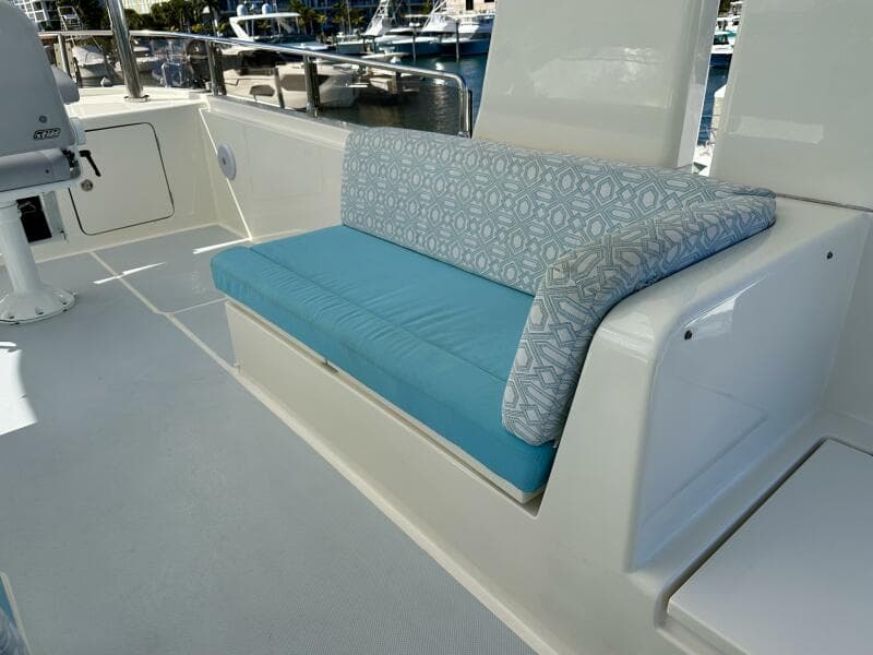 Outer Reef 62 SOUTH  PAWS - Flybridge