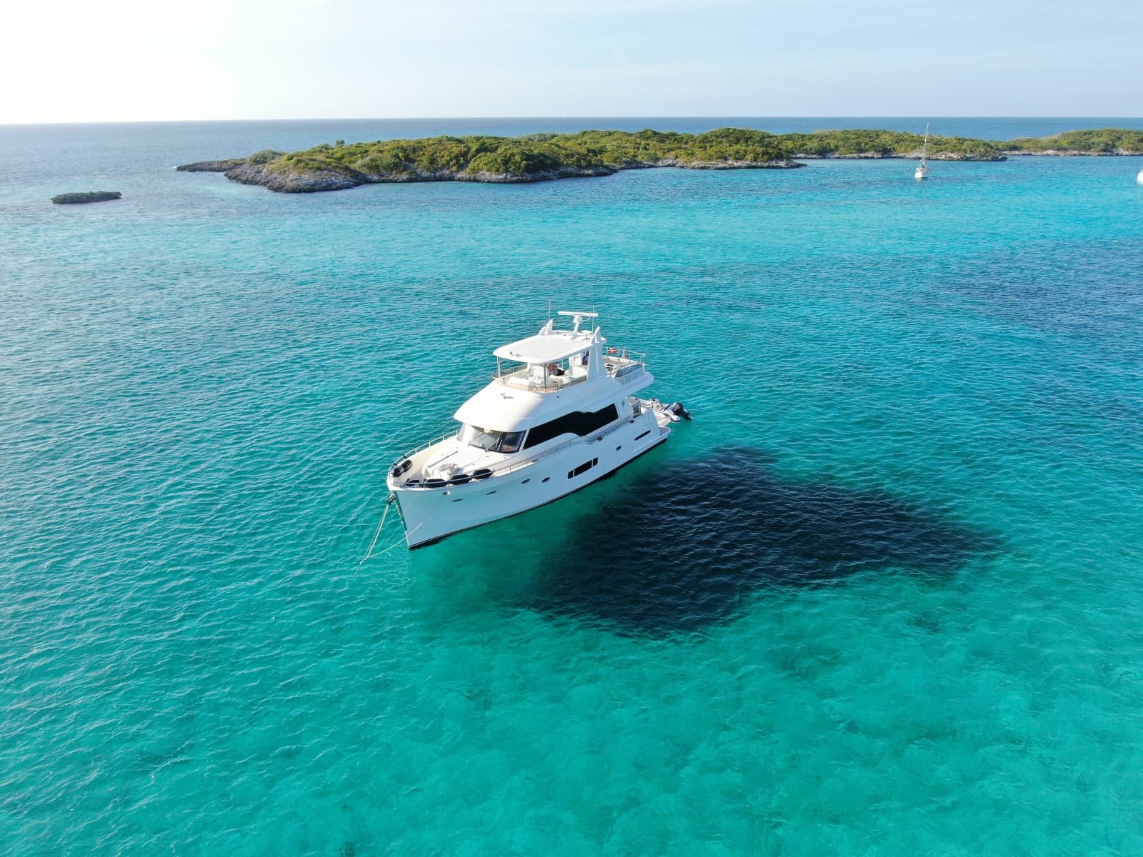 Outer Reef 62 SOUTH  PAWS - Exterior 