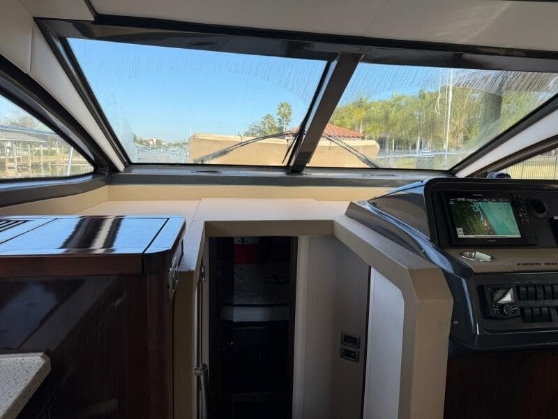 2016 Sea Ray 40 Sundancer