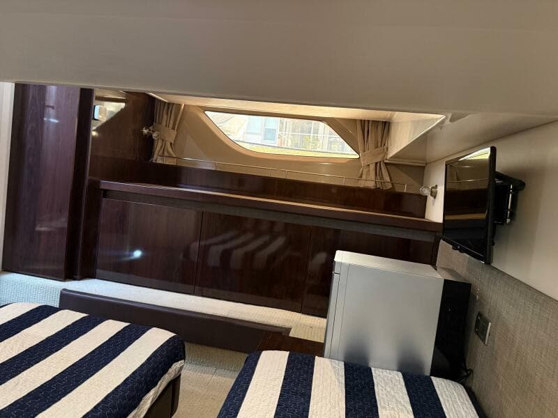 2016 Sea Ray 40 Sundancer