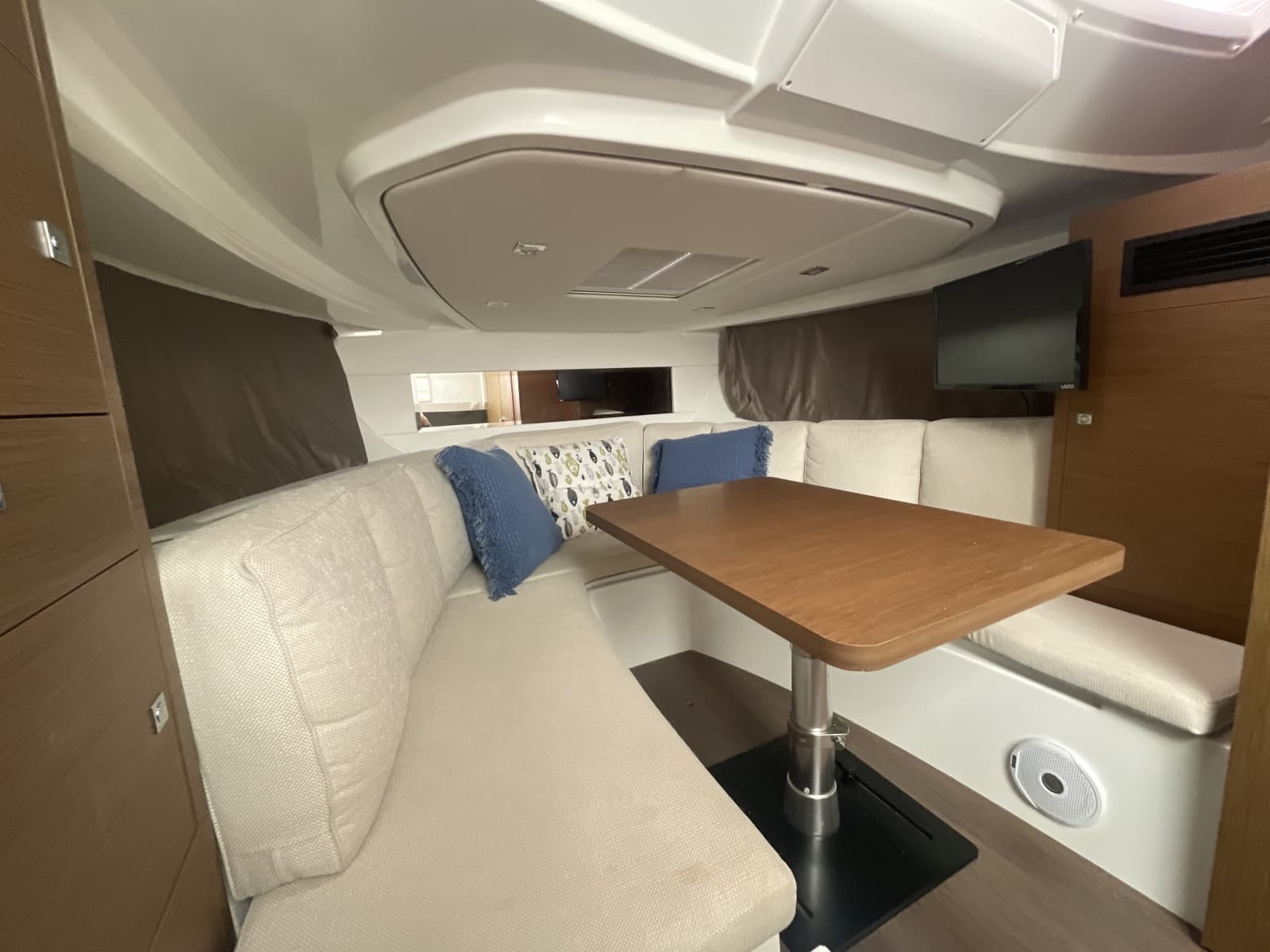 2019 Jeanneau 10.5 - Photo 20
