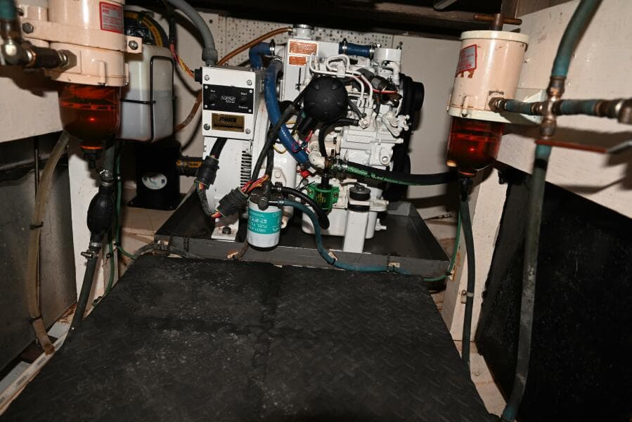 1970 Grand Banks Flybridge Trawler