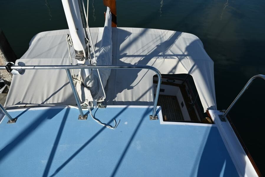 1970 Grand Banks Flybridge Trawler