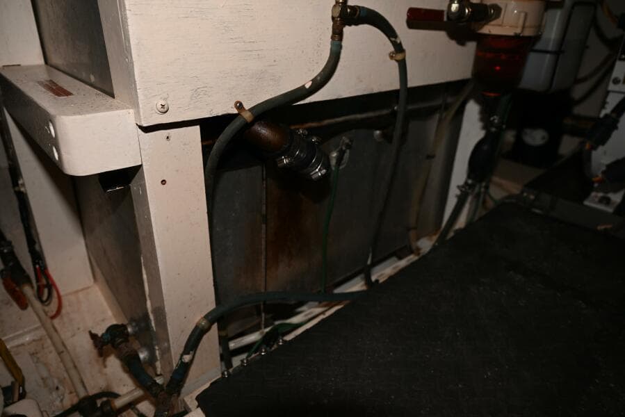 1970 Grand Banks Flybridge Trawler