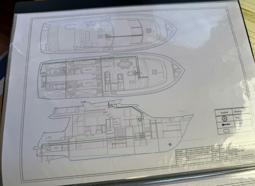 2004 Altima 55 Pilothouse