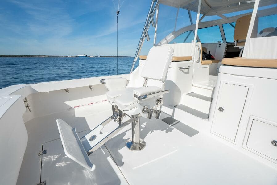 Albemarle 41 Salt Lick - Exterior Cockpit