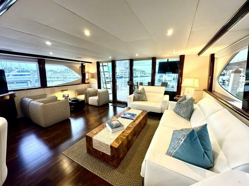 2001 Lazzara Yachts 94 Motor Yacht