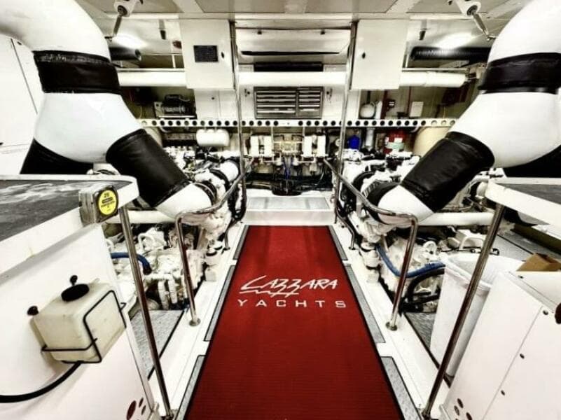 2001 Lazzara Yachts 94 Motor Yacht