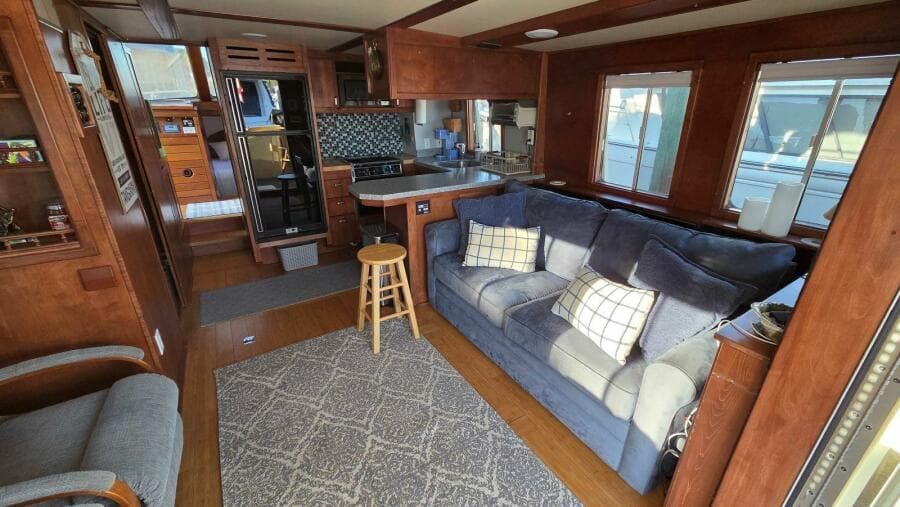 2004 Pilgrim Progress Mark II 42