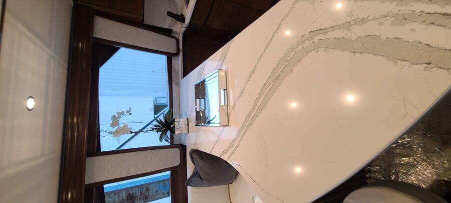 2024 Viking 54 Convertible