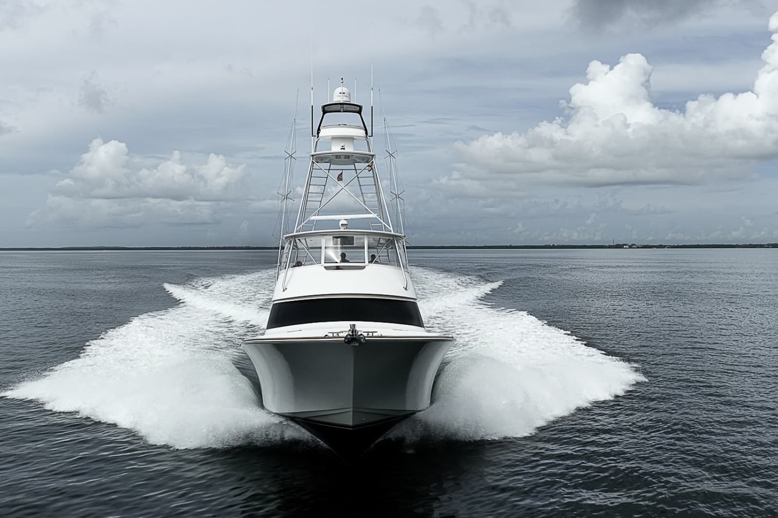 2007 Viking 64 Convertible - Photo 106