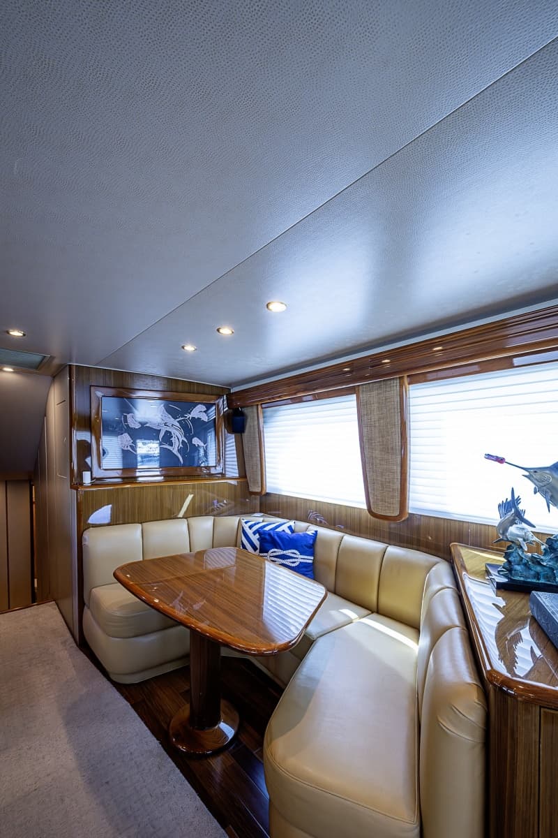 2007 Viking 64 Convertible - Photo 52