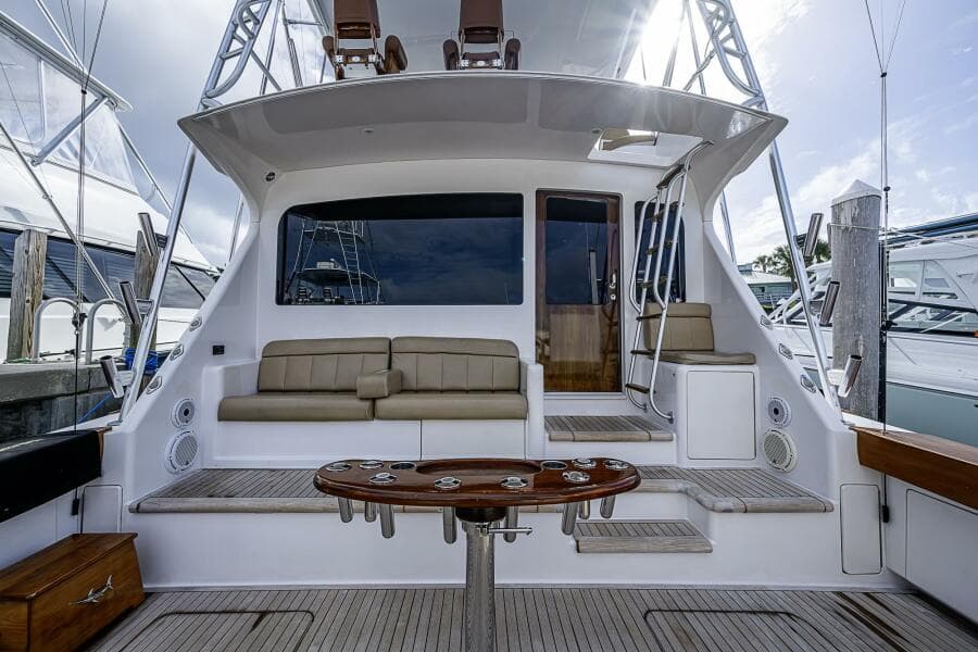 Viking 64 - Big Blue - Cockpit